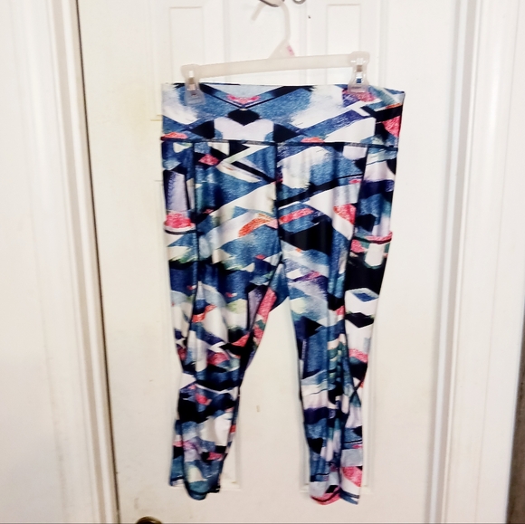 Work out Capri - Picture 3 of 7